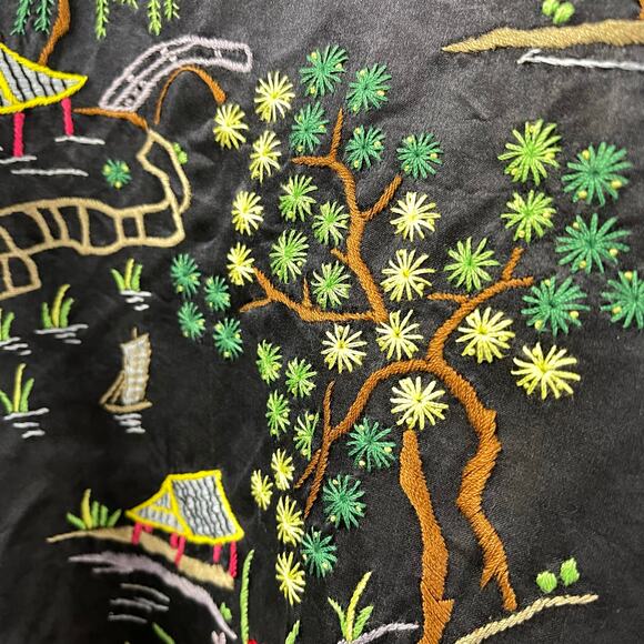 Golden Dragon Embroidered Kimono Robe Black Large Vintage Tie - Picture 9 of 9